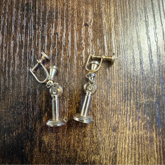 Vintage Screw Back Old Telephone Dangle Drop Gold Tone Earrings - Picture 2 of 3